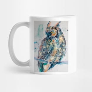 Great horned owl in gold Mug